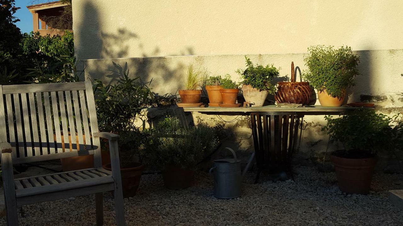 Maison D'Hotes Ventoureso Malemort-du-Comtat Bagian luar foto